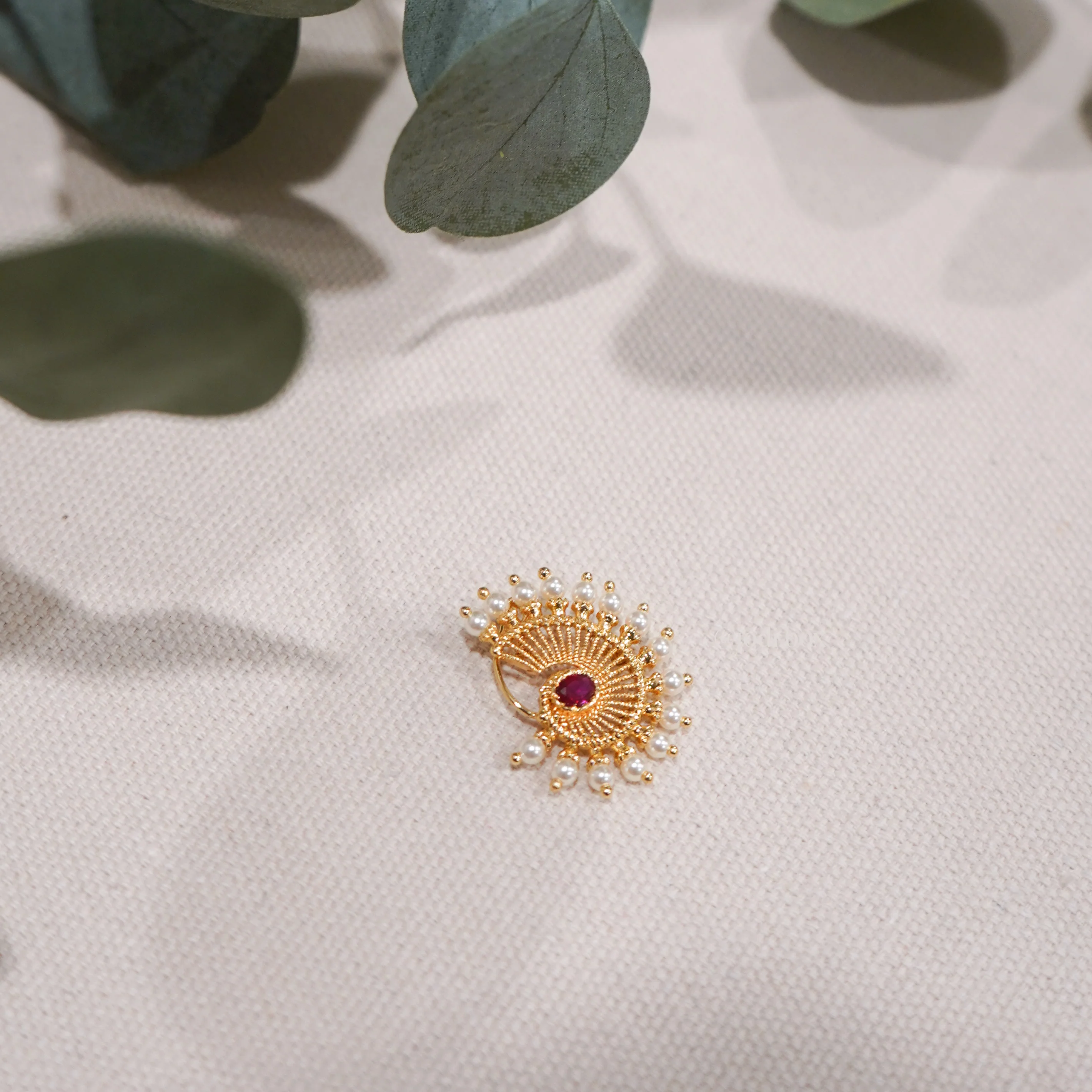 Eternity Nose Pin