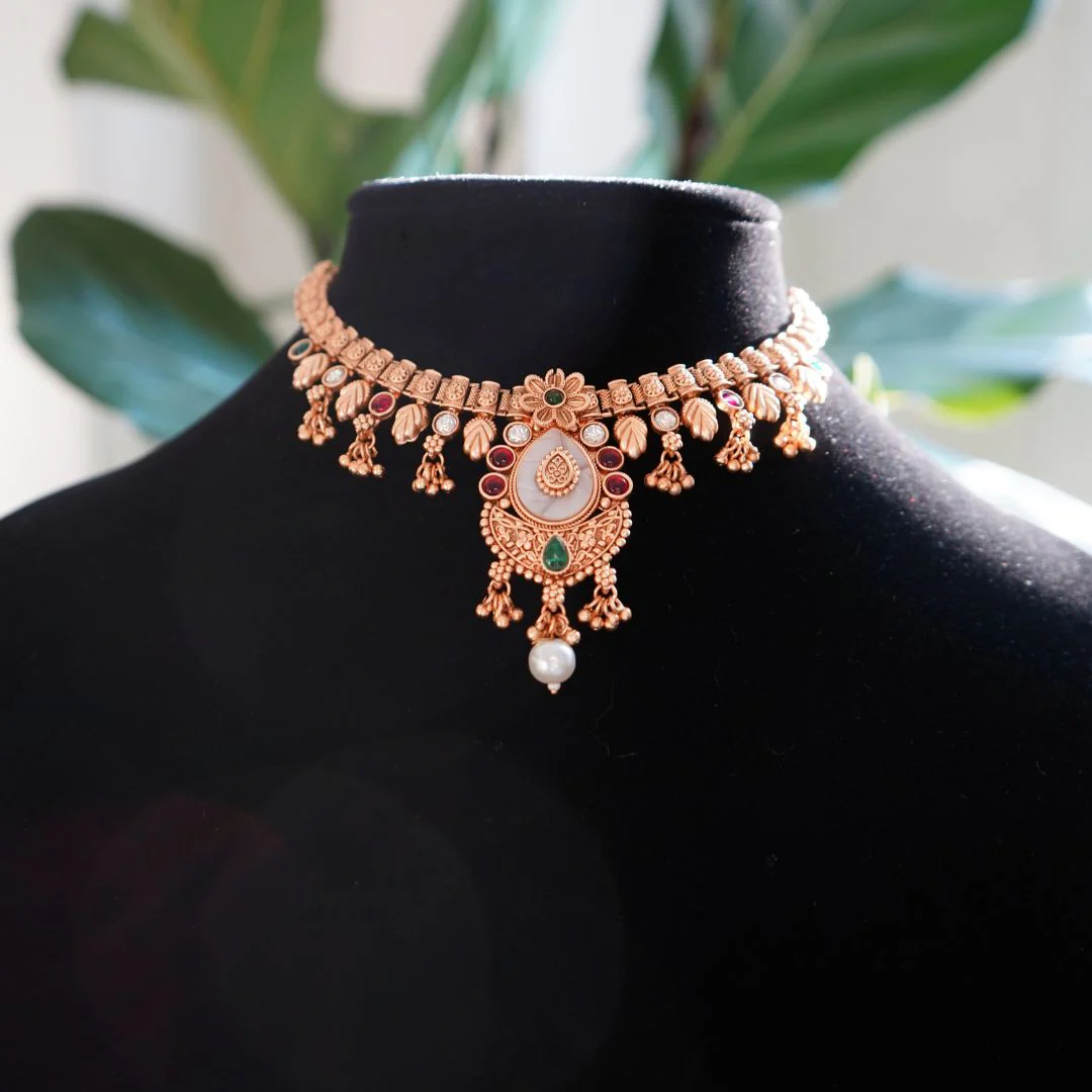 Kayal Necklace Set - Image 2