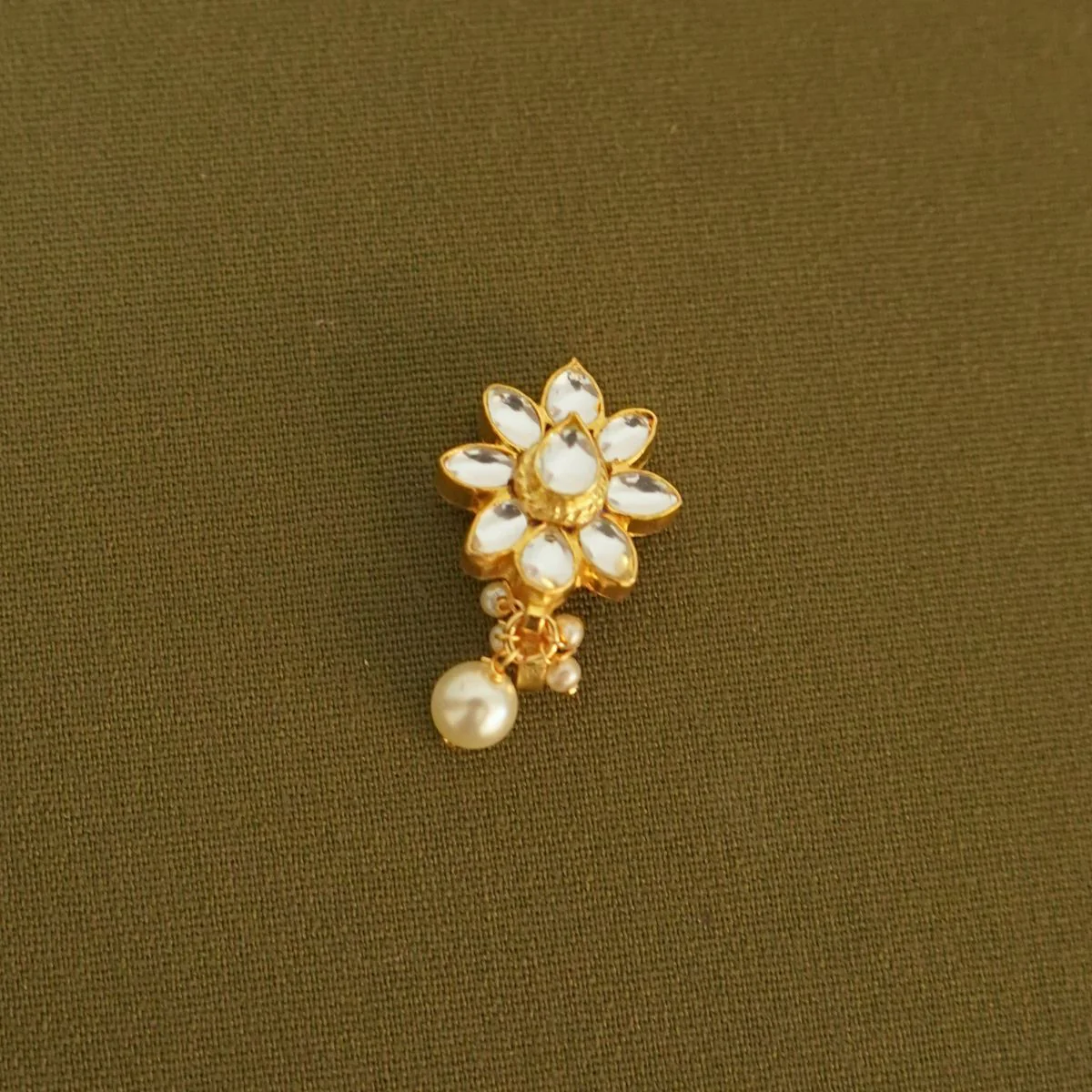 Simone Nose Pin