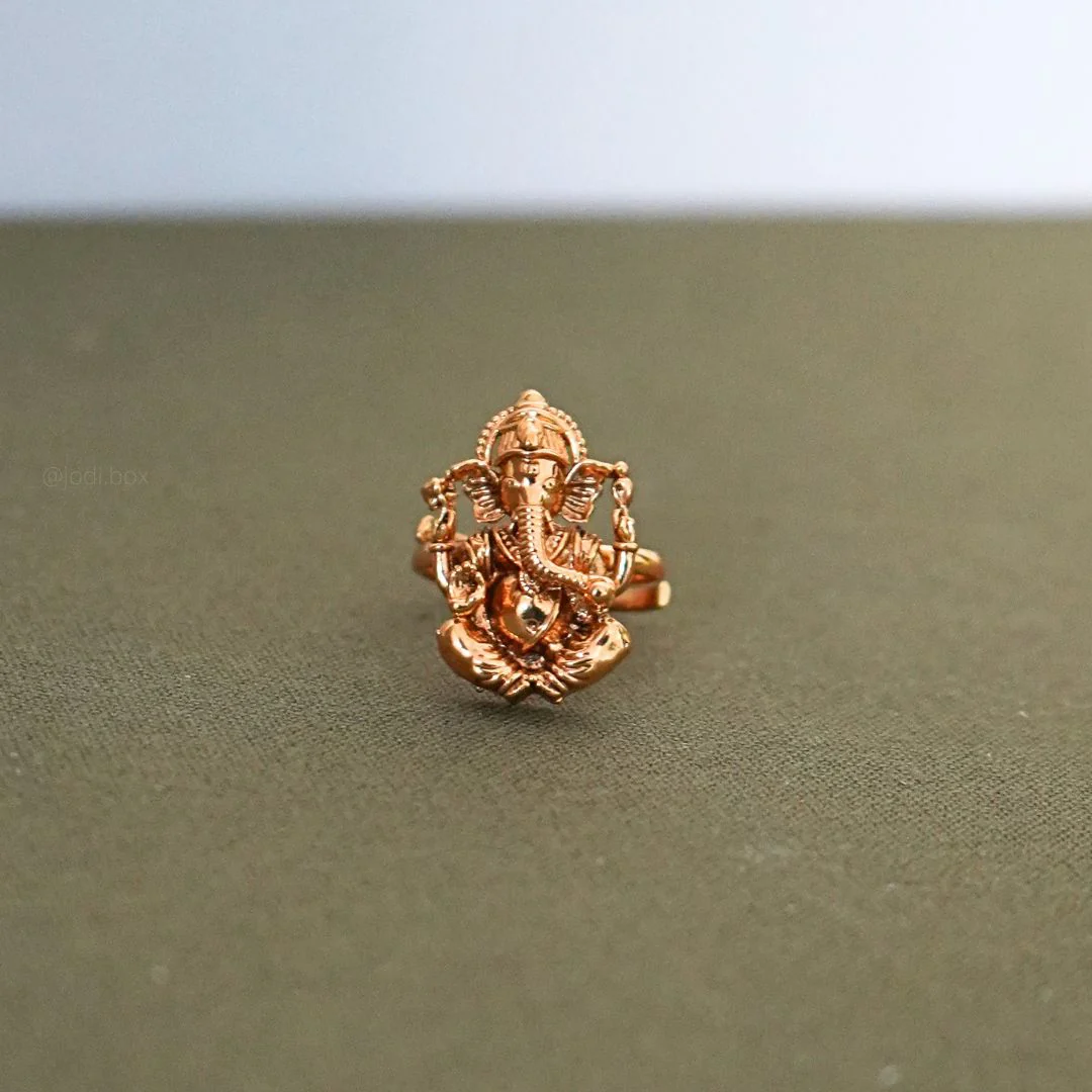 Velu Ring